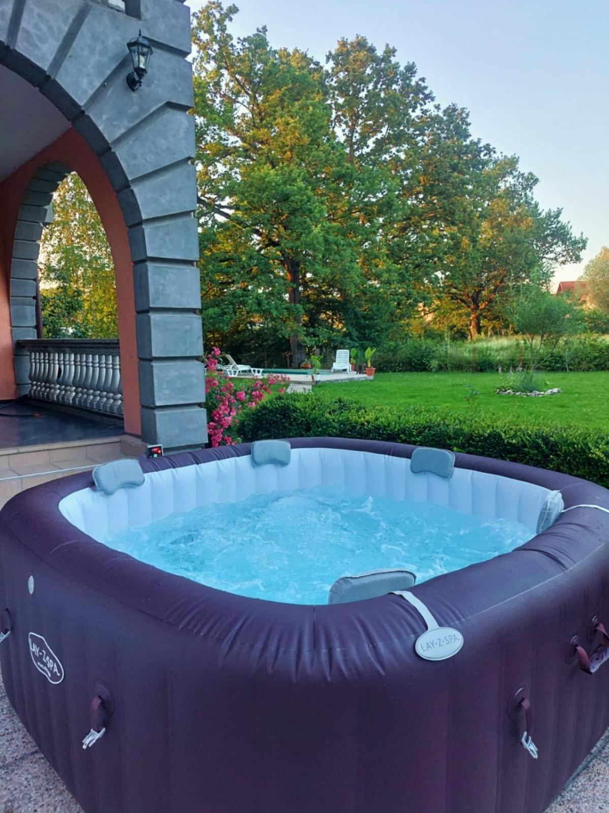 Vacation Home Keskic Velika Gata Exteriér fotografie