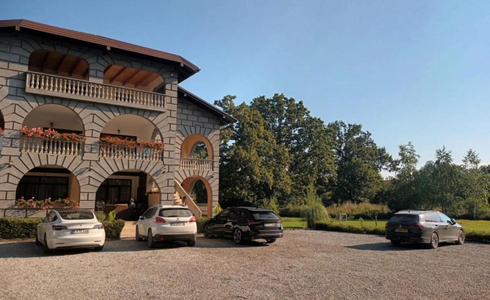 Vacation Home Keskic Velika Gata Exteriér fotografie