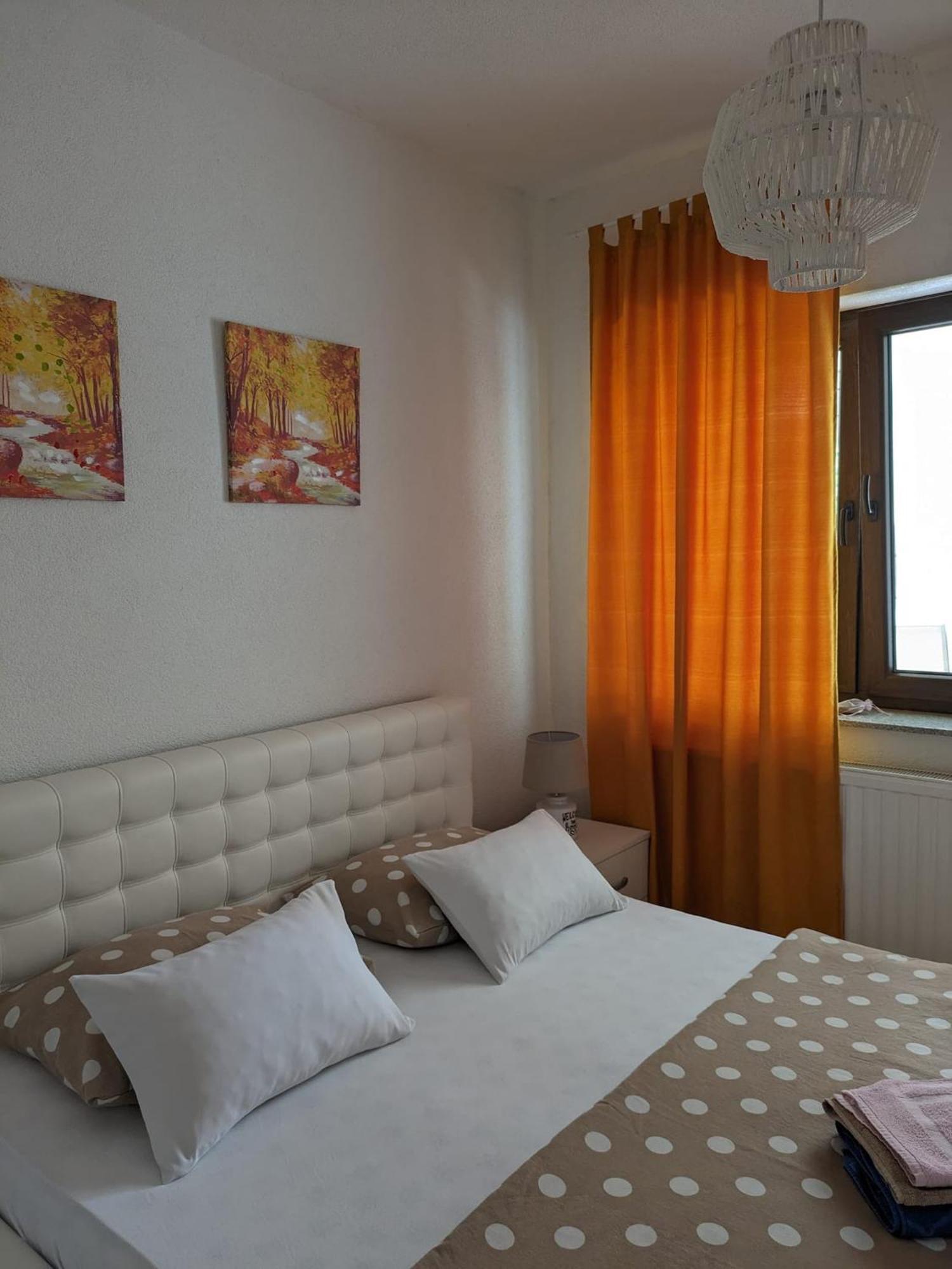 Vacation Home Keskic Velika Gata Exteriér fotografie